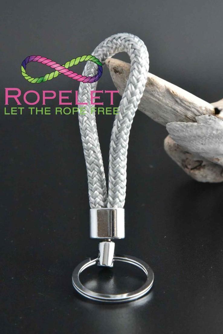 Silver Key rings by www.ropelet.co.uk to compliment our Ropelet ranges #keys #keyring #keychain #ropelet #housekey #carkeys